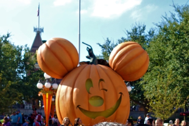 Halloweeneando en Disneyland Resort  - Página 7 15_210