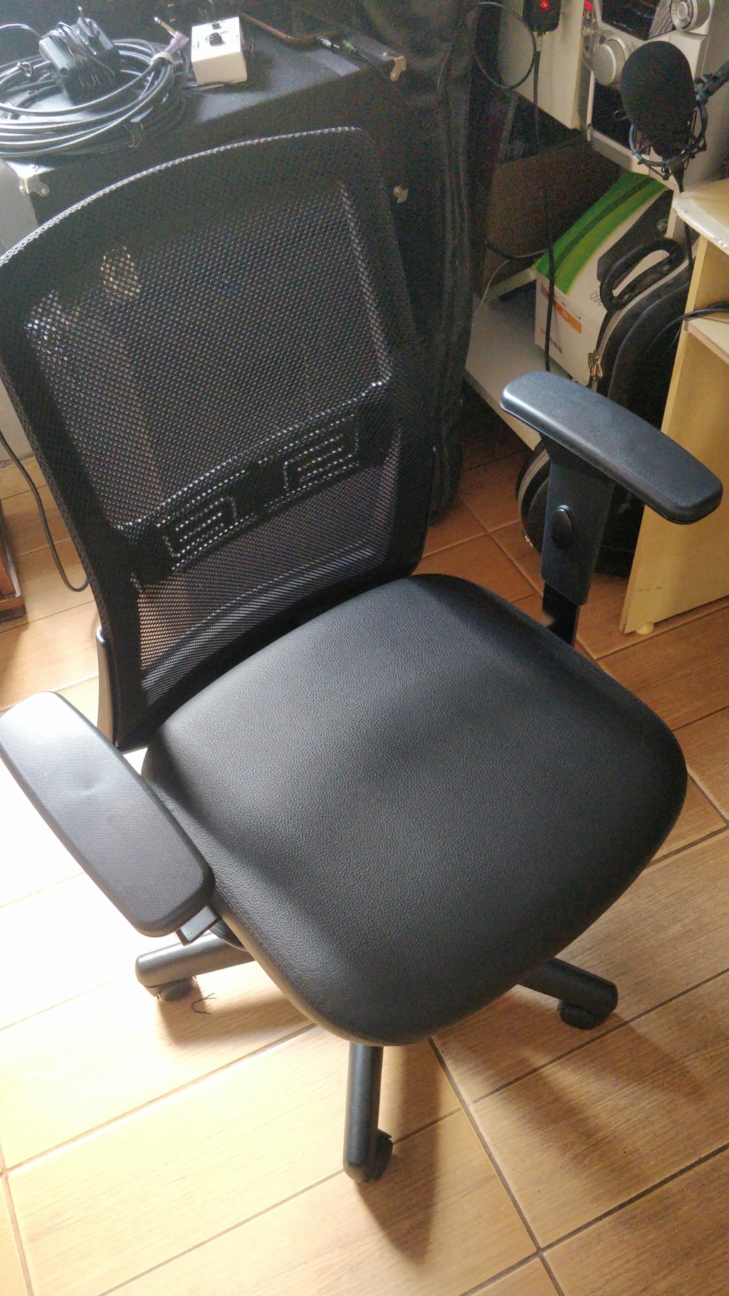 Cadeira de escritorio - tipo presidente Sugestões Img-2019