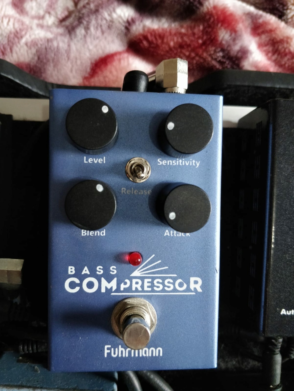 VENDO pedal Fuhrmann bass compressor - R$350,00 + frete Pedal_10