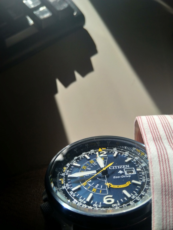 Feu de vos montres d'aviateur, ou inspirées du monde aéronautique Img_2196