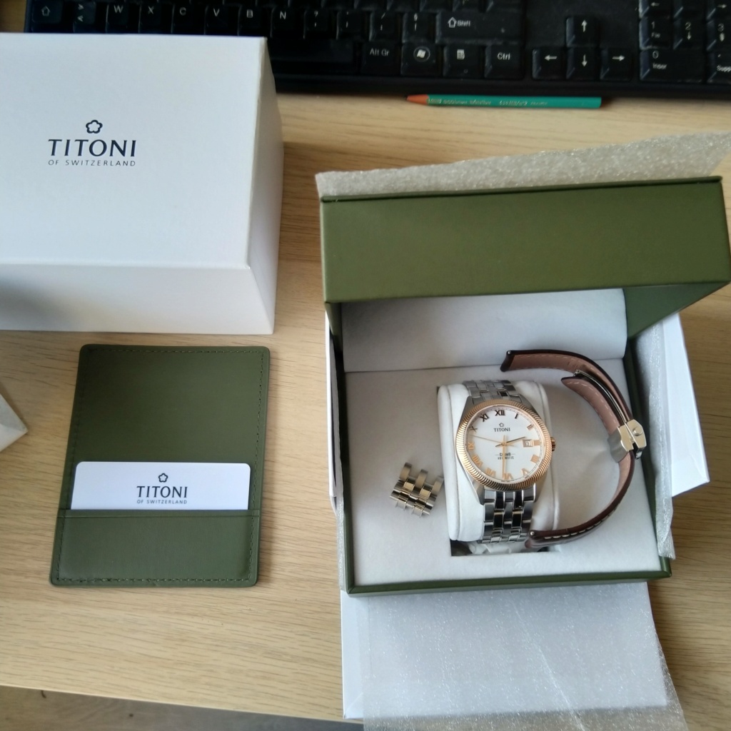 [VENDU] Titoni Cosmo - 490 € Img_2884