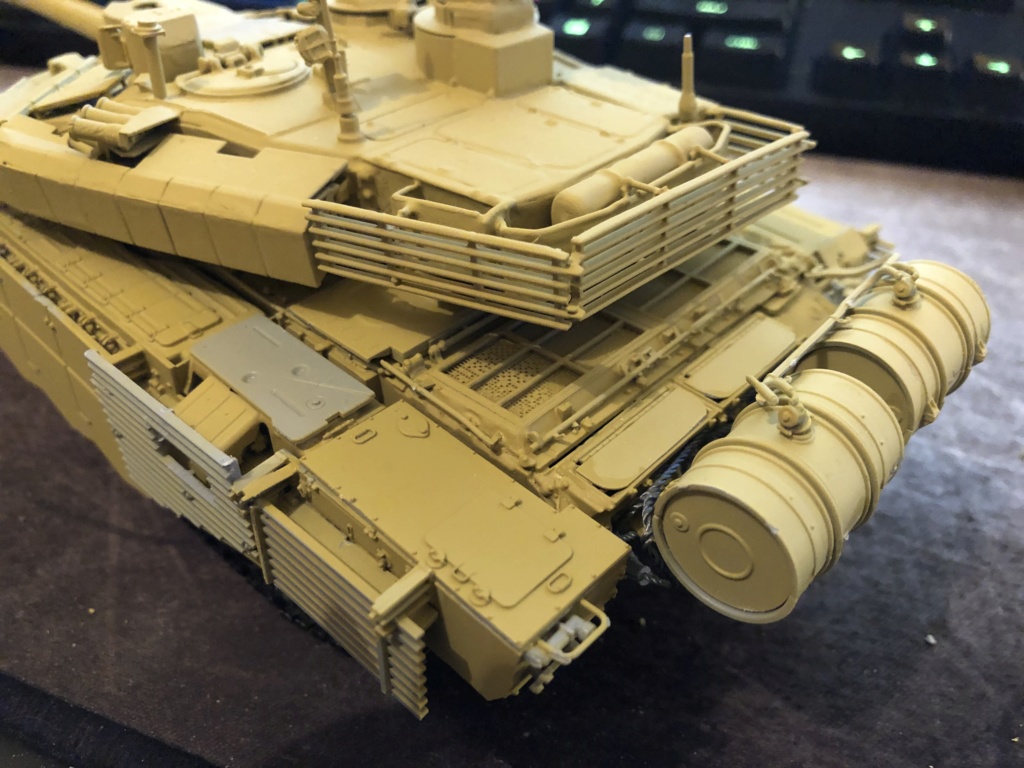 T-90 MS - Zvezda 1:35 - Page 2 Img_2017