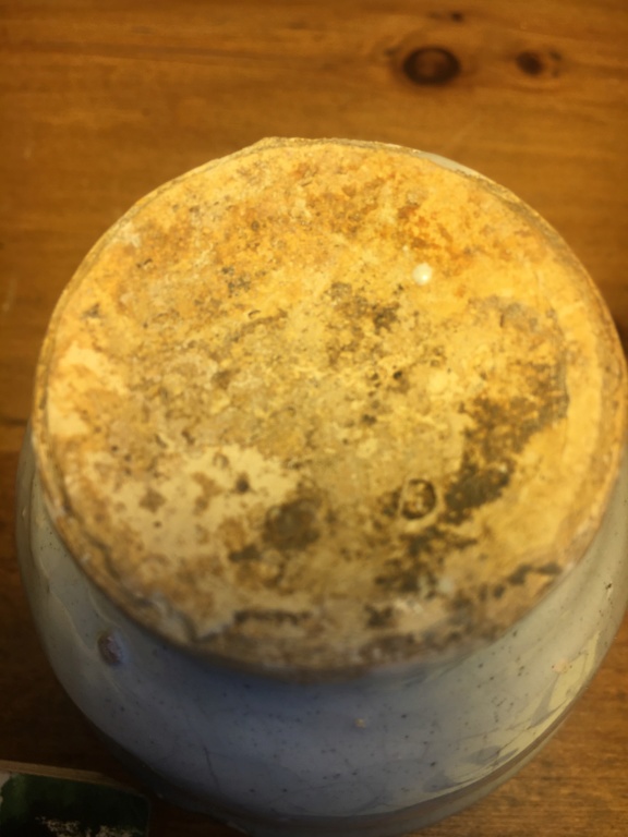 Celadon crackle glaze small pot Img_4928