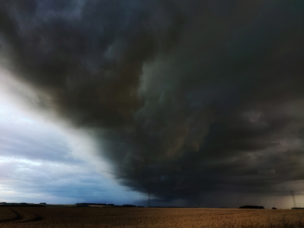 Mon histoire : Je chasse... l'orage ! Arcus410