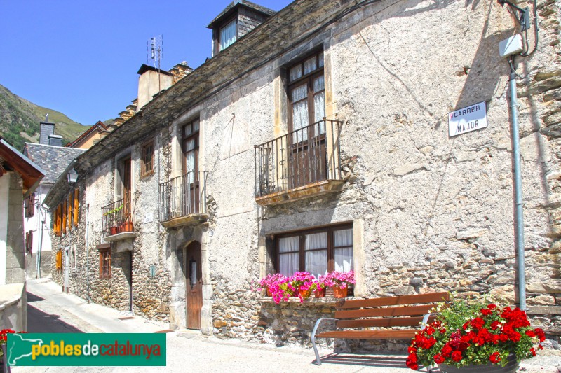 Los pueblos y ciudades más bonitos de España - Página 2 05446310