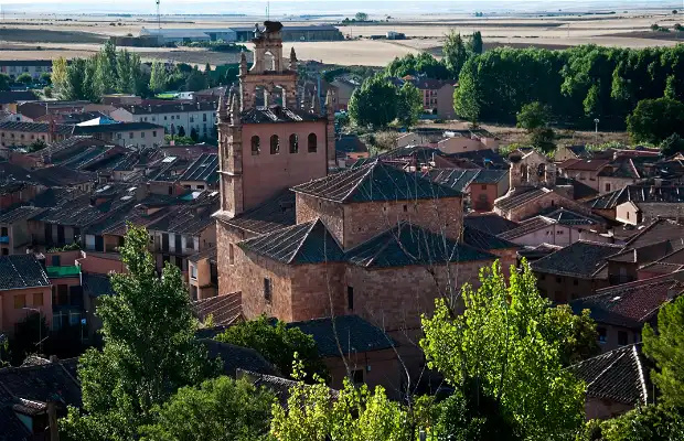 Los pueblos y ciudades más bonitos de España - Página 2 Ayllon11