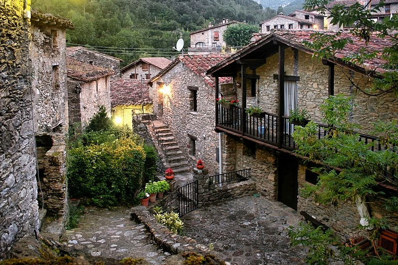 Los pueblos y ciudades más bonitos de España - Página 3 Beget_10