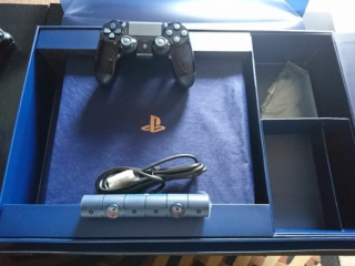 PS4 édition numéroté 500 millions 17de1f13
