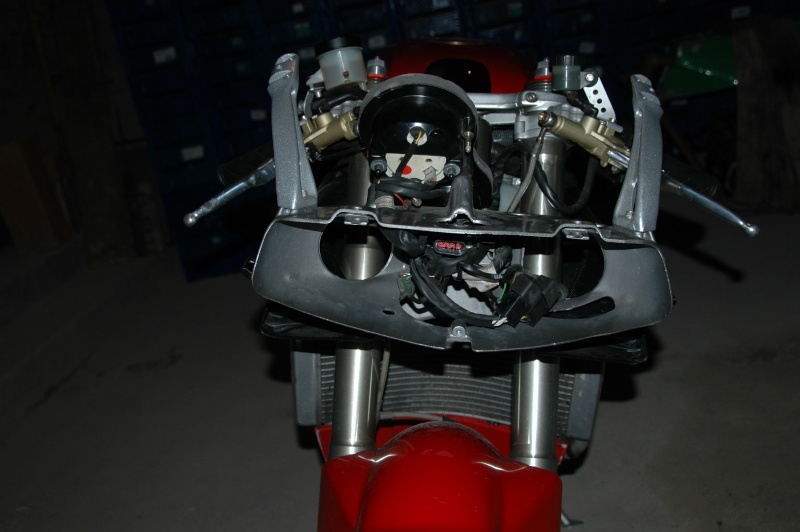 Ducati 748 00510