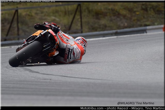 MOTO GP les photos - Page 10 Marque11