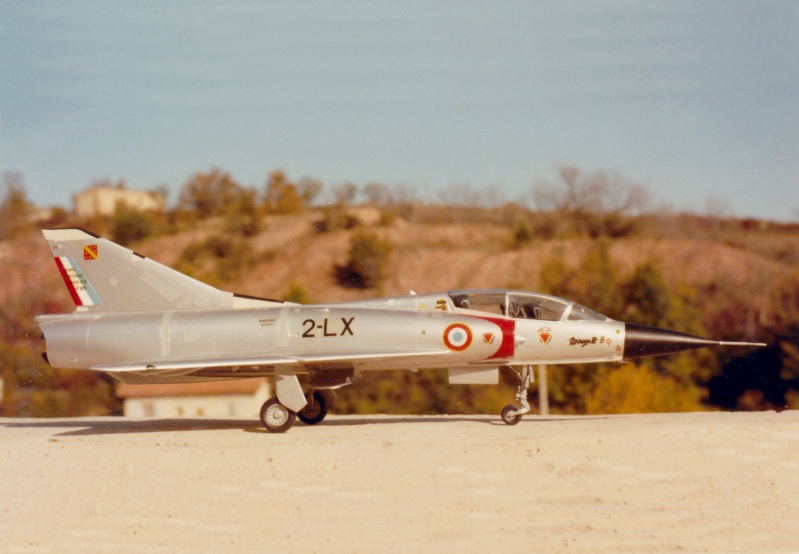 DASSAULT MIRAGE III B Réf 599 Mirage10