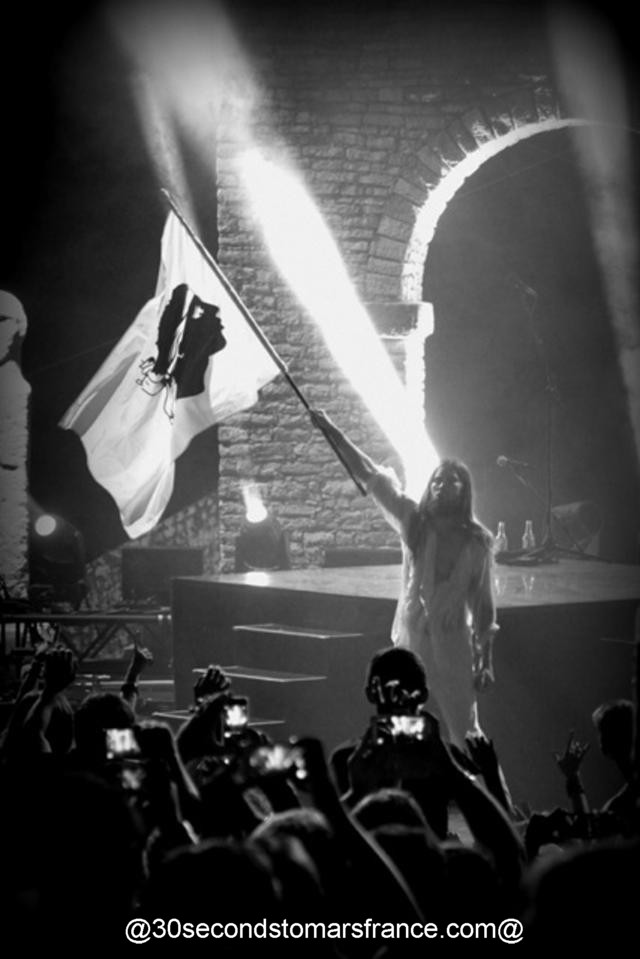[REVIEW] 30 Seconds To Mars @ Corse 25 juillet 2014   009_s10