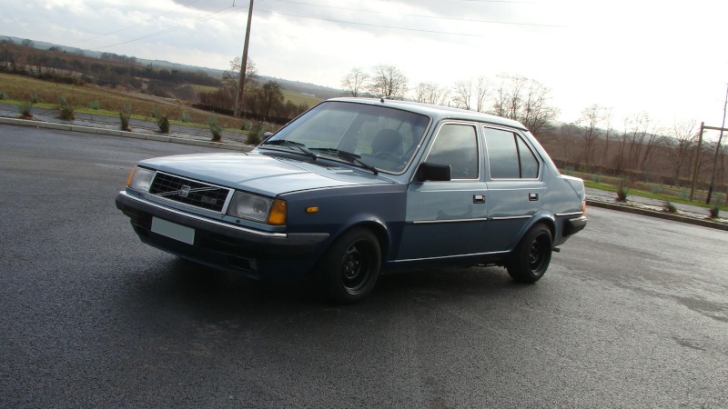 volvo 740 S break, austin mini et autre Dsc00415