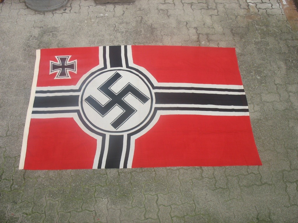 identification Kriegsflagge WW1 et Reichskriegsflagge WW2 Img_7131