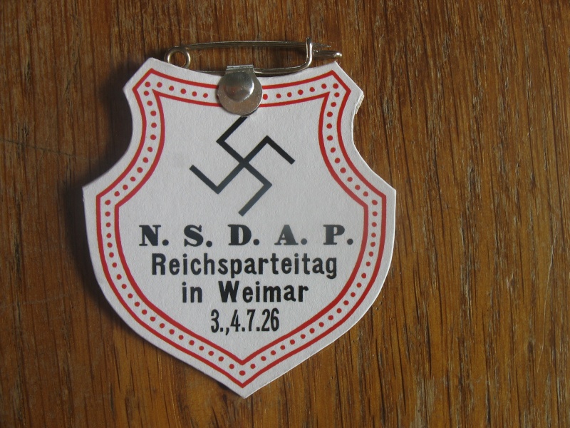 Livres sur le NSDAP Img_7315