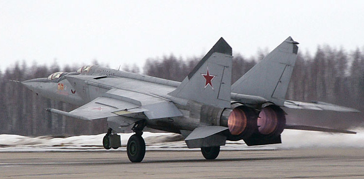 MiG-25 PD/PDS "Foxbat" (Kitty Hawk) Mig-2510