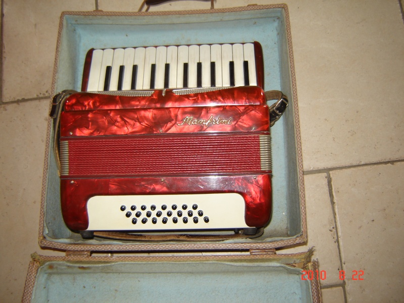 l'accordéon de ma grand-mère Dsc09117