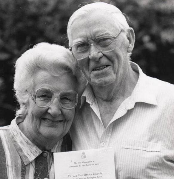 Mariés depuis 68 ans Dorothy et George meurent le même jour 15947110