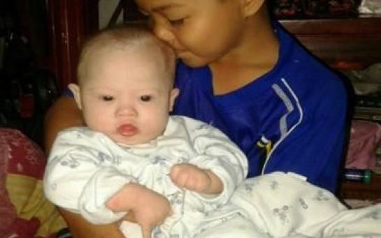 Un couple australien abandonne un bébé trisomique à sa mère porteuse  40415110
