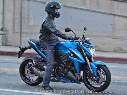 Suzuki GSX et GSXS 1000 ... - Page 3 2015_s10