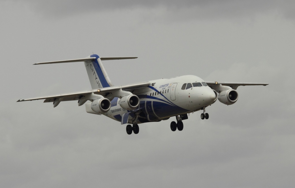 [21.05.2014] Avro RJ85 (EI-RJX) Cityjet couleurs Leinster Nantes43