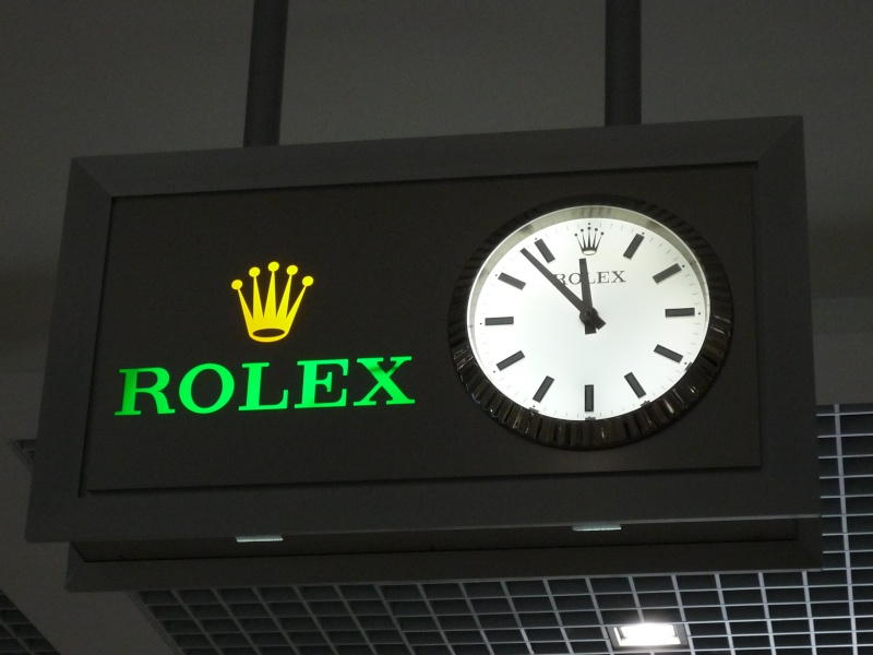 Les horloges d’aéroports 10hor110