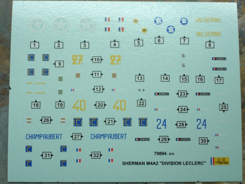   Le Sherman HELLER en carton et en plastique - Page 11 Dsc08621