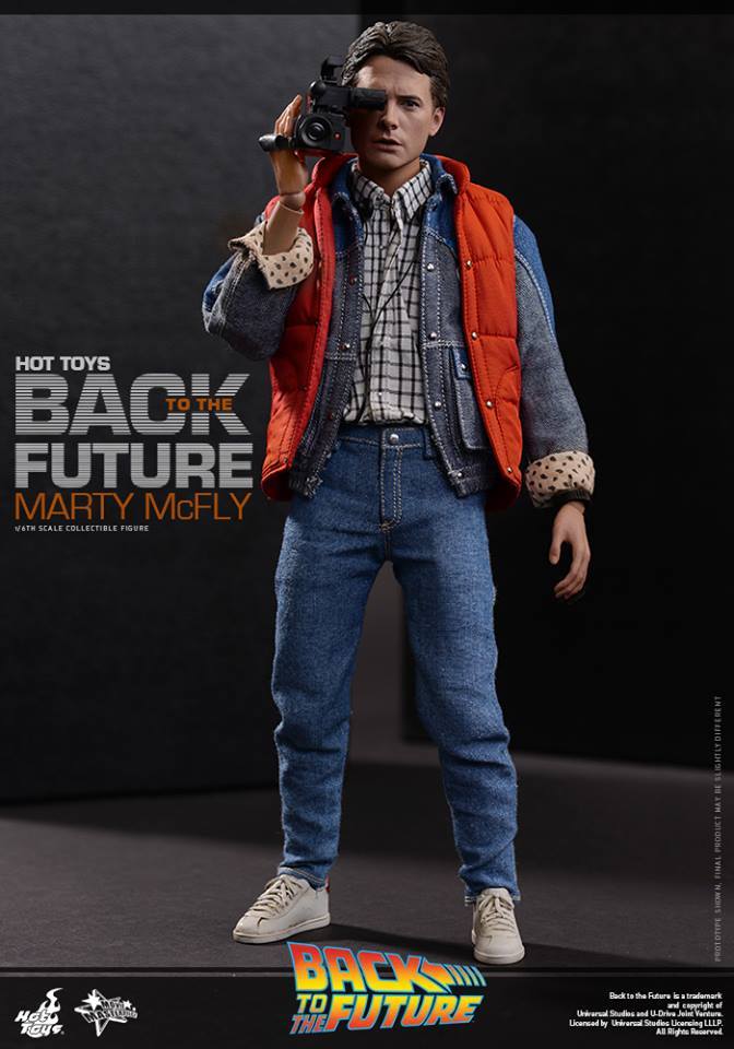 Hot Toys - Back To The Future - Movie Masterpiece Series 257 - Marty McFly 0513