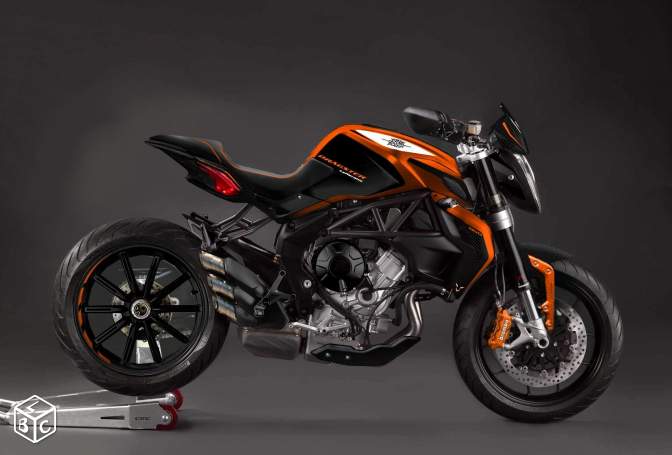 MV agusta F3 - Page 16 17a28d10
