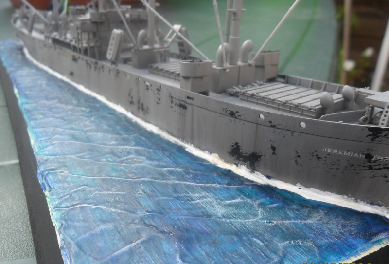 Le LIBERTY SHIP s.s " Trumpeter 1/350 " - Page 2 Sam_2611