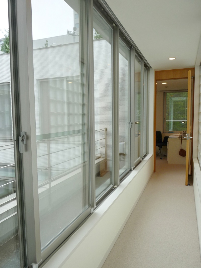 [flo-] Duplex avec patio à Tokyo - Page 3 06_cha10