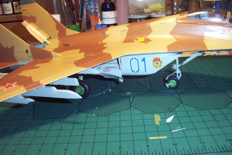 [Trumpeter] 1/32 - Mikoyan-Gourevitch Mig-29 Fulcrum   - Page 5 Concou73