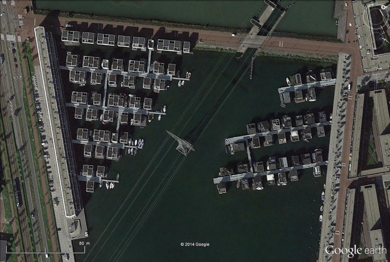 Maisons flottantes au Pays-Bas : l'avenir dans les régions inondables Steige10
