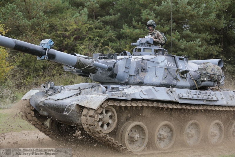 la FORAD (ou pourquoi des AMX-30 sont peints en bleu ?) 1_410