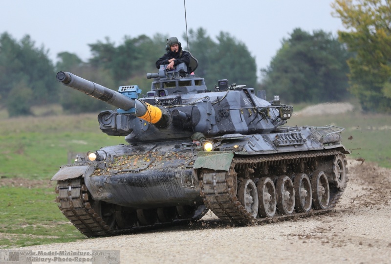 la FORAD (ou pourquoi des AMX-30 sont peints en bleu ?) 1_510