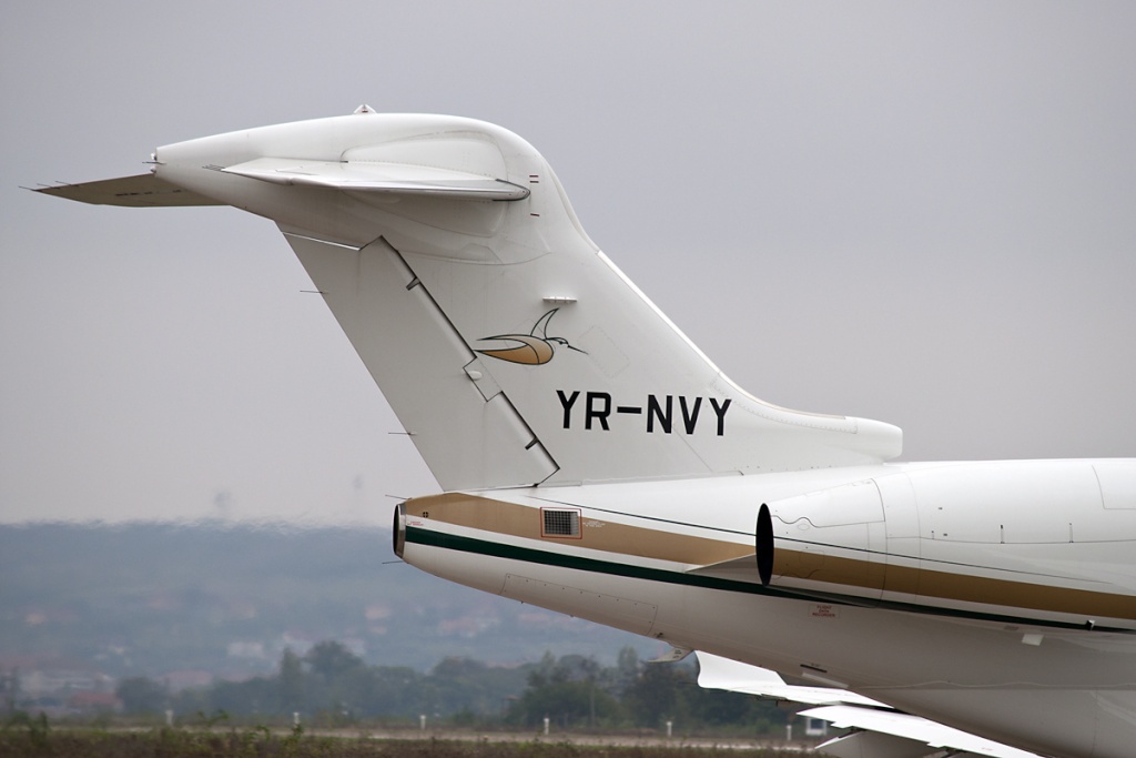 Aeroportul Oradea - Octombrie 2014 Yr-nvy13