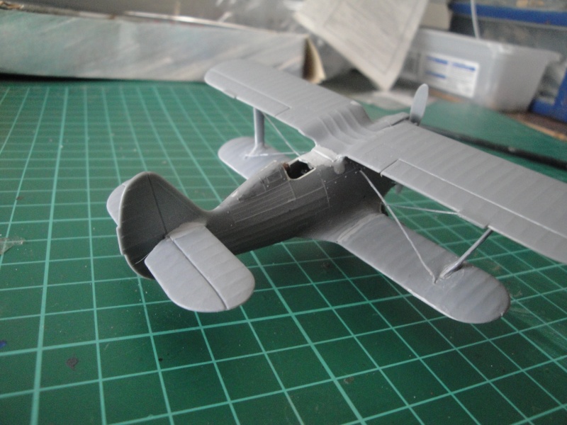 "VINTAGE" Polikarpov I-153 (Heller) fini 00913