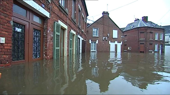Pluie, fortes rafales... 4 départements du nord en vigilance crues Inonda10