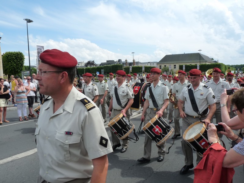 7 & 8 juin: festival de musique militaire à Caen (14) 2014-093