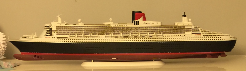 construction du queen mary 2 au 1/400 de chez revell - Page 9 Img_1025