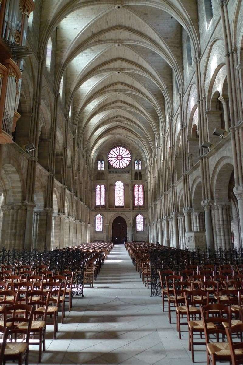 Basilique Saint Rémy à Reims P1160425