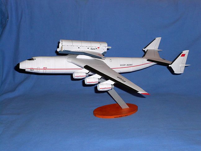 Buran auf Antonow AN 225 in 1:144 - Seite 2 Ab2810