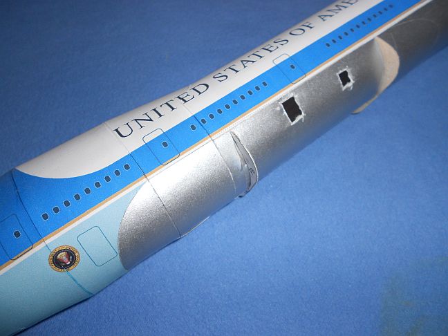 Ladies and gentlemen...the president of the United States  -"Airforce one" 1:144 Af0310