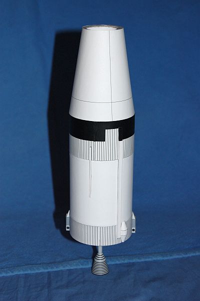 Saturn V mit Apollo 11 in 1:100 Saturn15