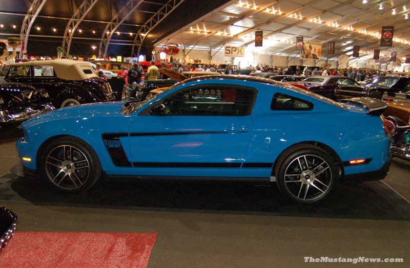 One-Off Grabber Blue 2012 BOSS 302 At Barrett-Jackson! Adsc_010