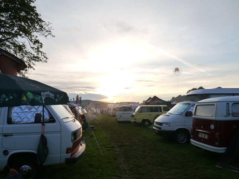 [WEEK-END] Fley (71) 3ème VW French Bus Meeting Woodstock Edition (Juil 2014) P1530514