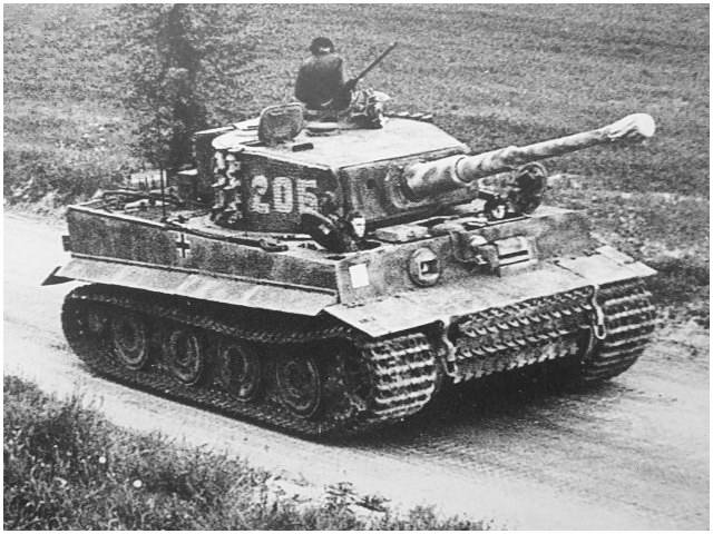 TIGER I Pz Abt 102 - Normandie 1944 - Page 3 110