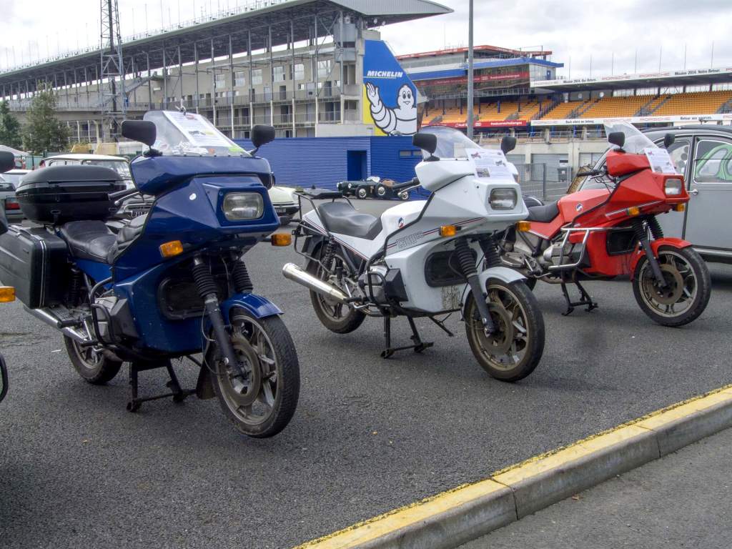 Des flats français à 2, 3 et 4 roues sle le circuit du Mans Ec0110