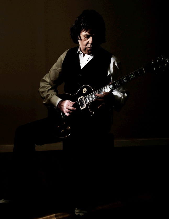 Ο Gary Moore live sto tae kwon do Gary-m10