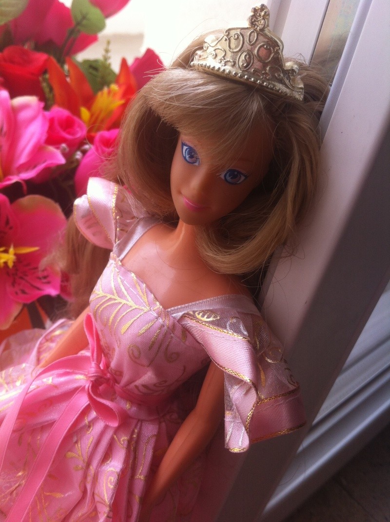 Ma collection sur les poupées Princesse Sissi de LANSAY Img_4023